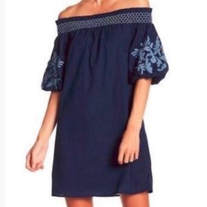 Beach Lunch Lounge dress off the shoulder